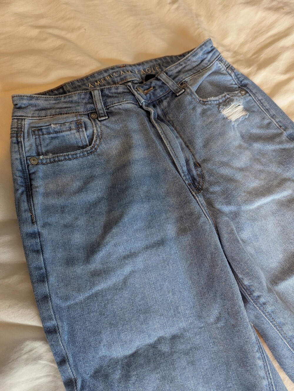 AE Ripped Mom Jean - Short - Picture 3 of 12